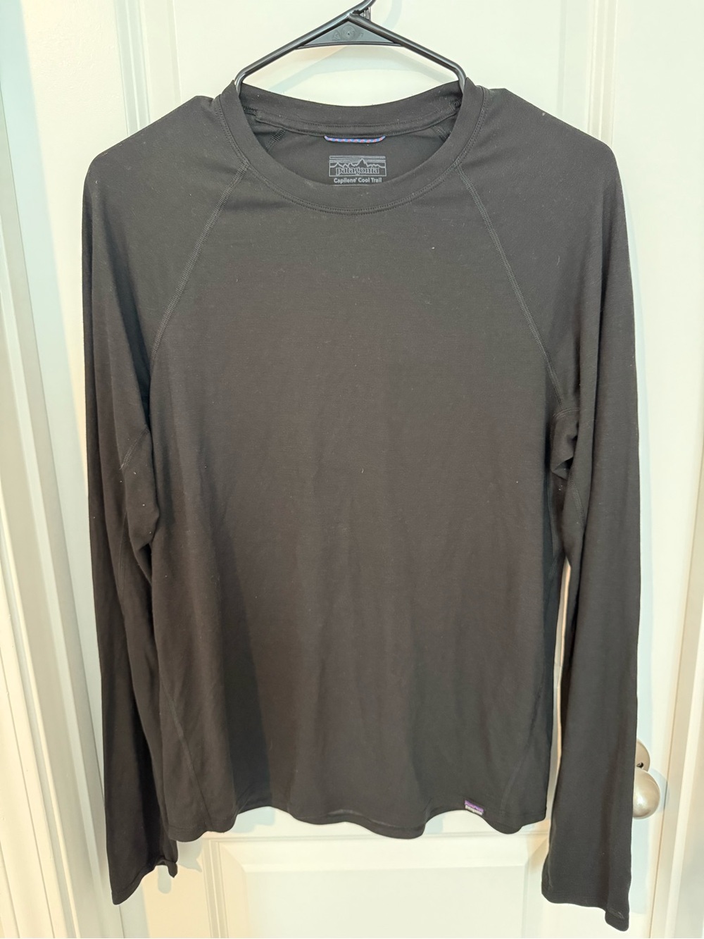 Patagonia Black Long-Sleeve Raglan Crew Shirt
